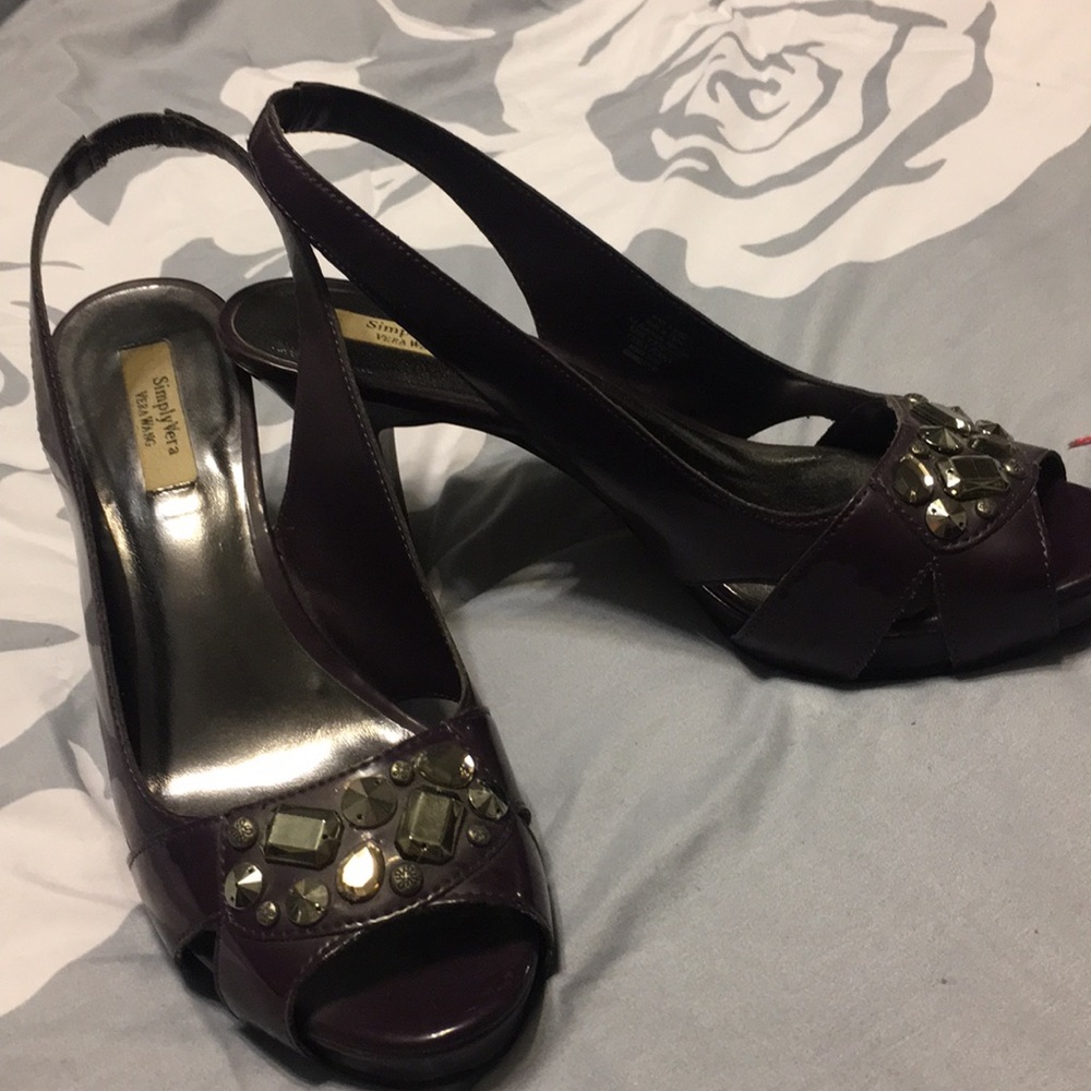 Simply Vera by Vera Wang Slingbacks